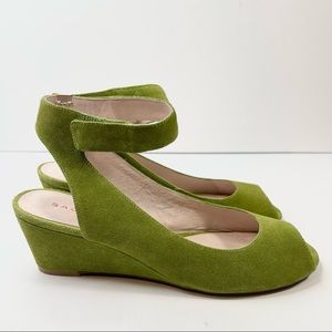 Sacha London Venice Heels Green Suede Peep Toe Sandals, Size 11.
